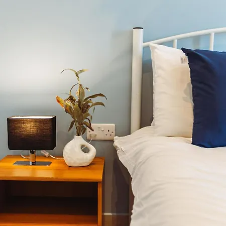 公寓 Modern 2 Bedroom Seafront Escape By Buena Vista
